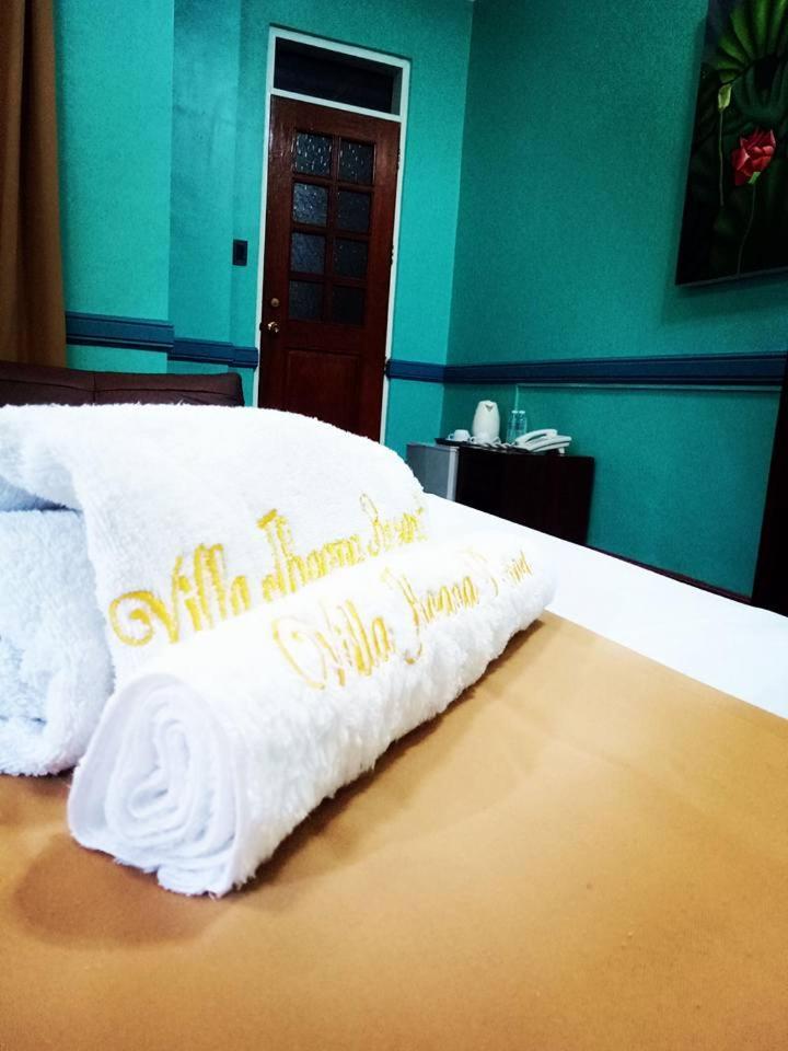Villa Jhoana Resort Angono Pokoj fotografie