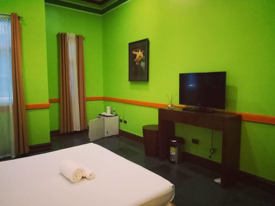 Villa Jhoana Resort Angono Exteriér fotografie